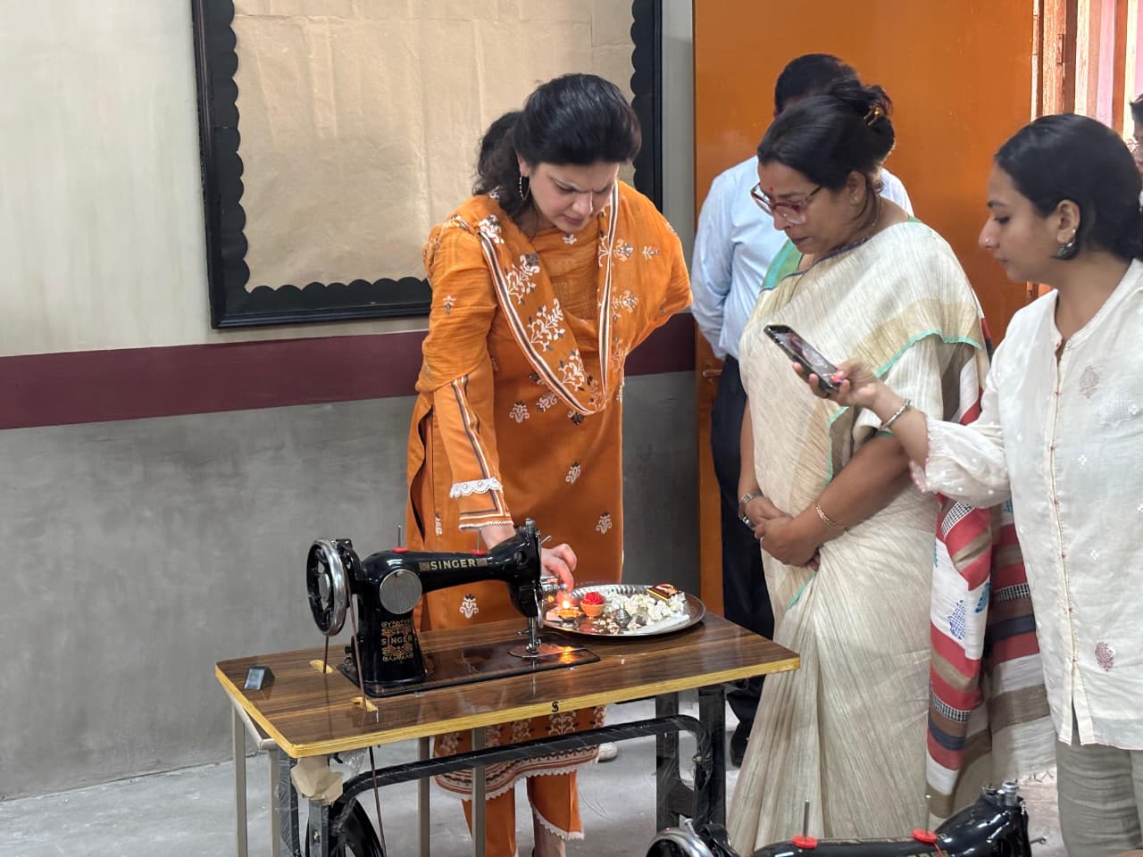 Mrs. Priyanjali Goyal